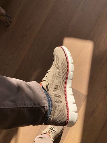 #BRYZEFOOTWEAR